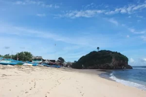 Drini Beach, An Exotic Marine Paradise in Jogja