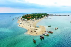Best Marine Tourism in East Java, A Piece of Heaven That Must Be Explored